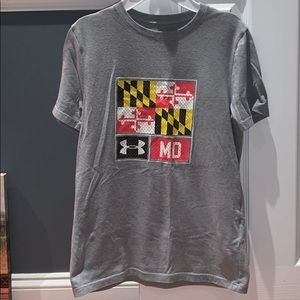 boys short sleeve t-shirt.